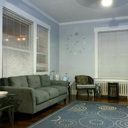 Bed and Breakfast Arrivals & Departures Elizabeth Exterior foto